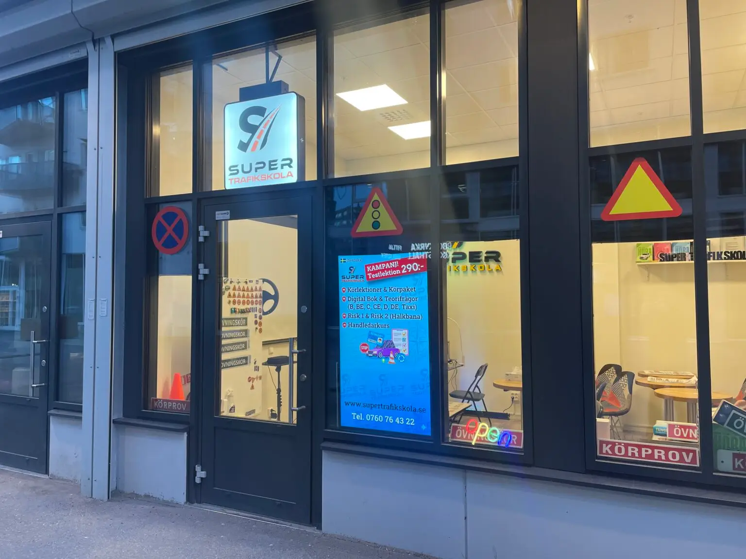 Bild på företaget supertrafikskola